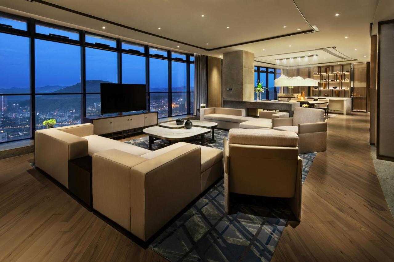 Crowne Plaza Xiangxi Hotell Fenghuang Exteriör bild