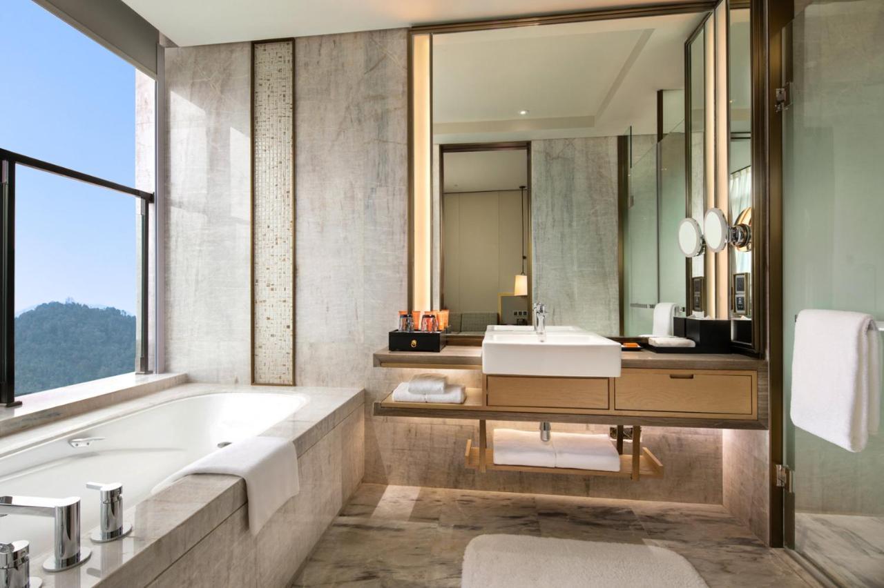 Crowne Plaza Xiangxi Hotell Fenghuang Exteriör bild