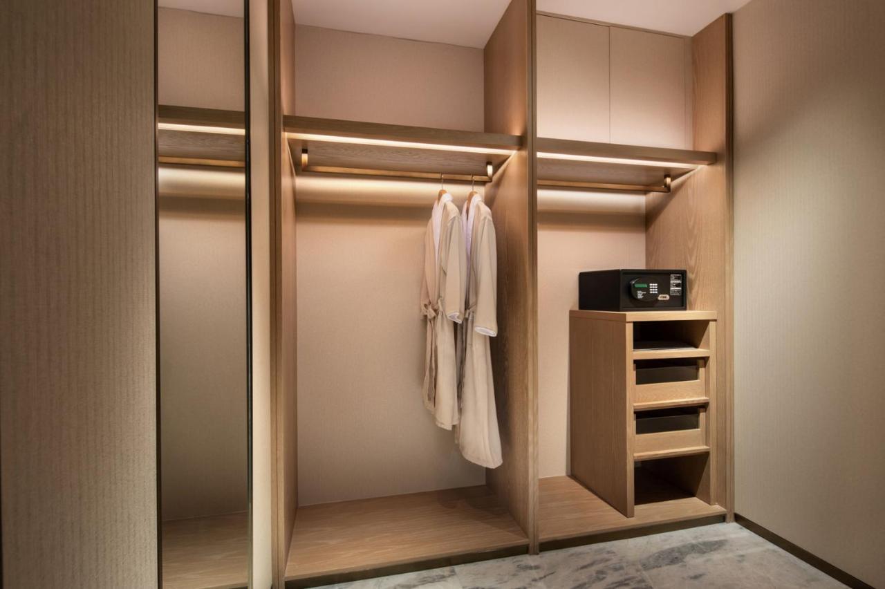 Crowne Plaza Xiangxi Hotell Fenghuang Exteriör bild
