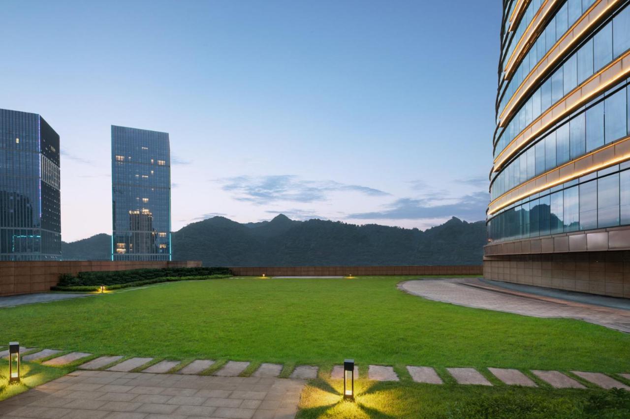 Crowne Plaza Xiangxi Hotell Fenghuang Exteriör bild