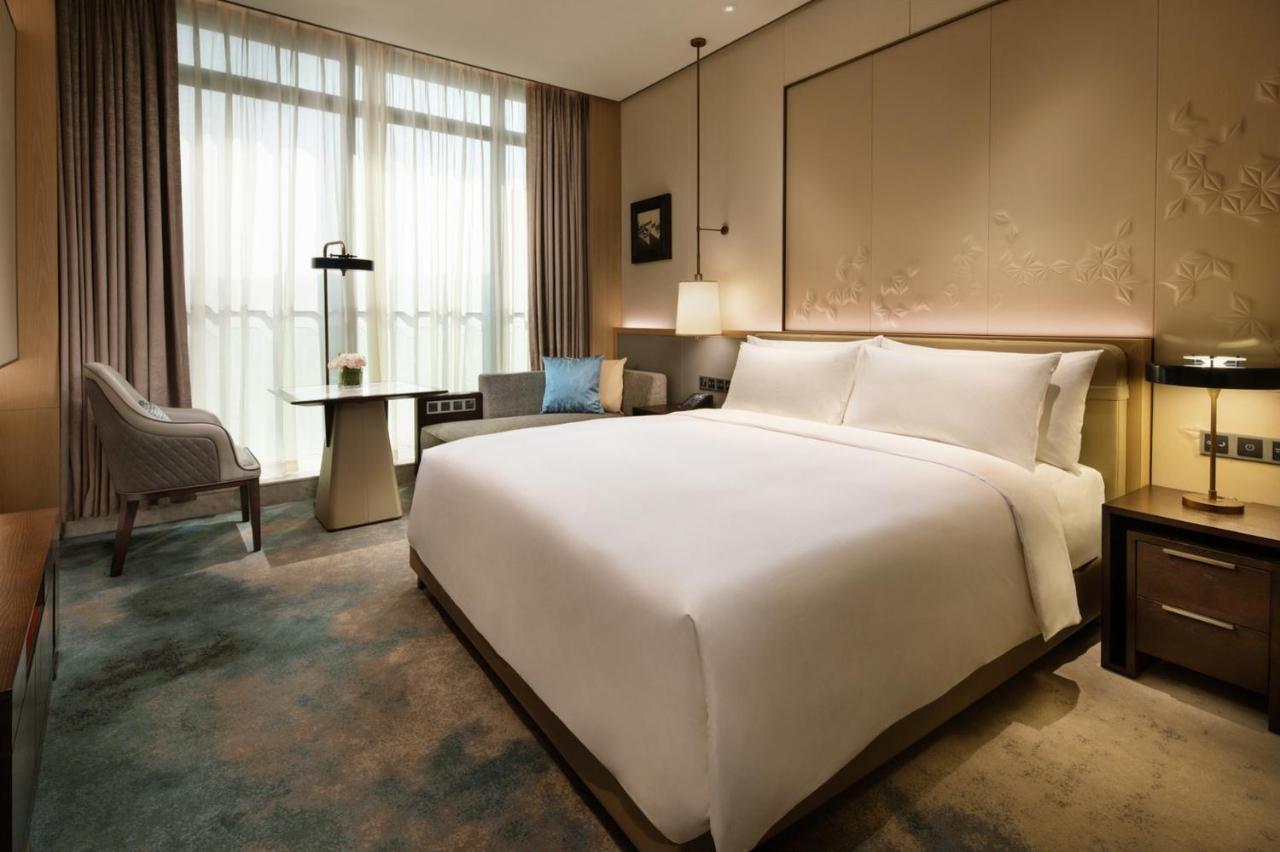 Crowne Plaza Xiangxi Hotell Fenghuang Exteriör bild